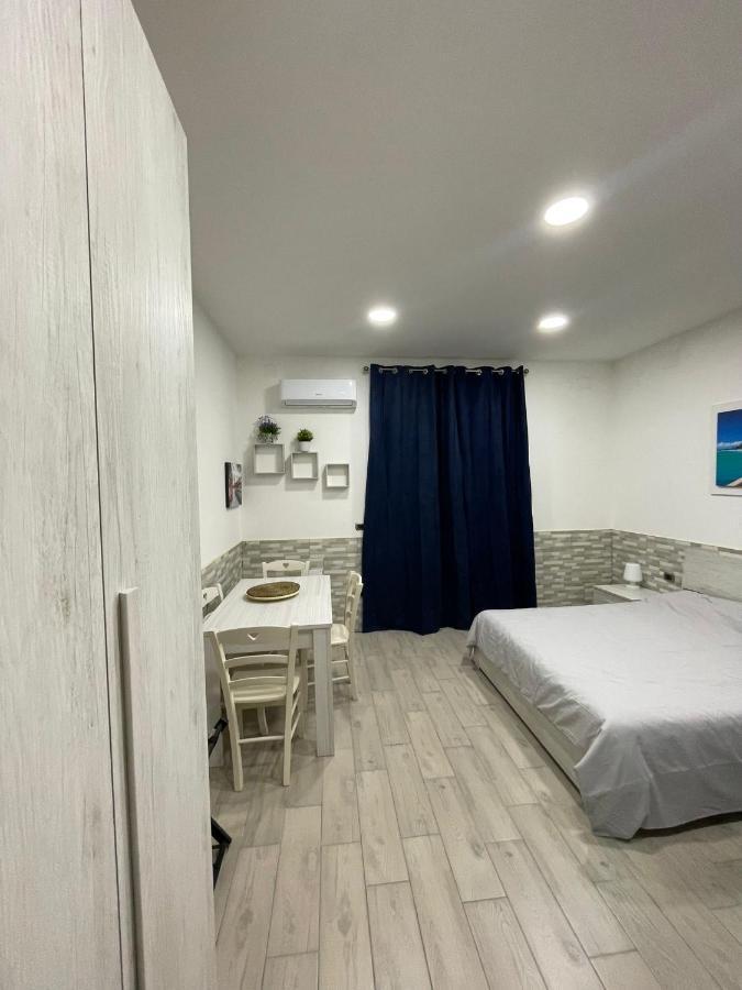 Casa Vacanze Luisa ナポリ エクステリア 写真